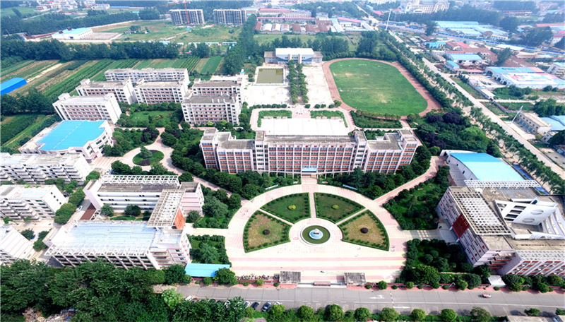 学校鸟瞰图