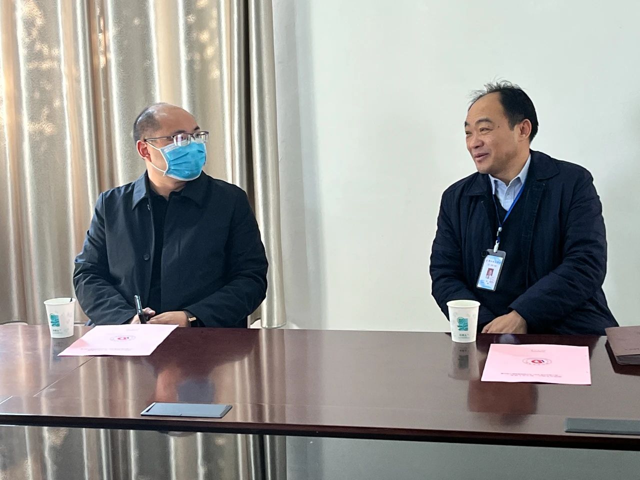 热烈祝贺我校顺利通过省文明校园考评验收