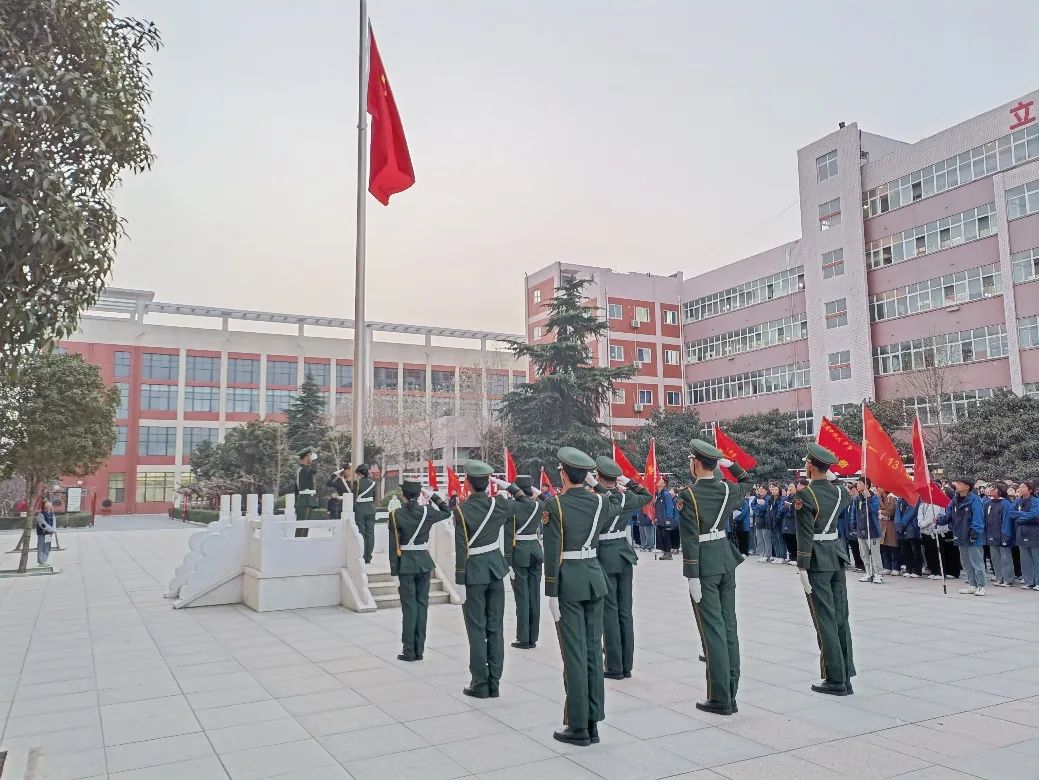 我校开展学雷锋系列活动