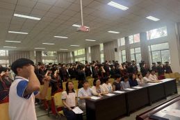 我校举办2025年十八岁成人礼活动