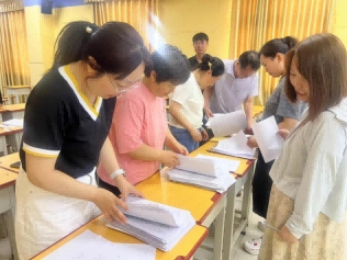 周口恒大中学开展2024-2025年度校级课题阶段性考核活动